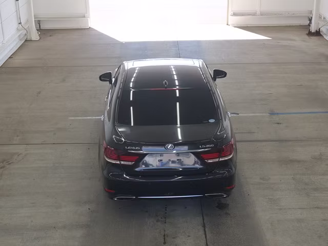 LEXUS LS460