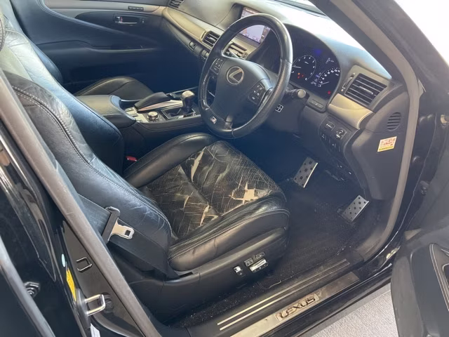 LEXUS LS460