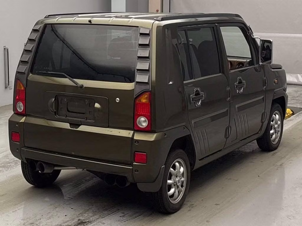 DAIHATSU NAKED