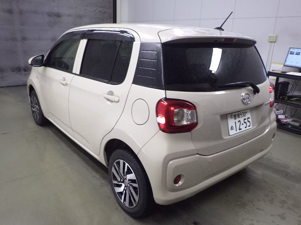 DAIHATSU BOON
