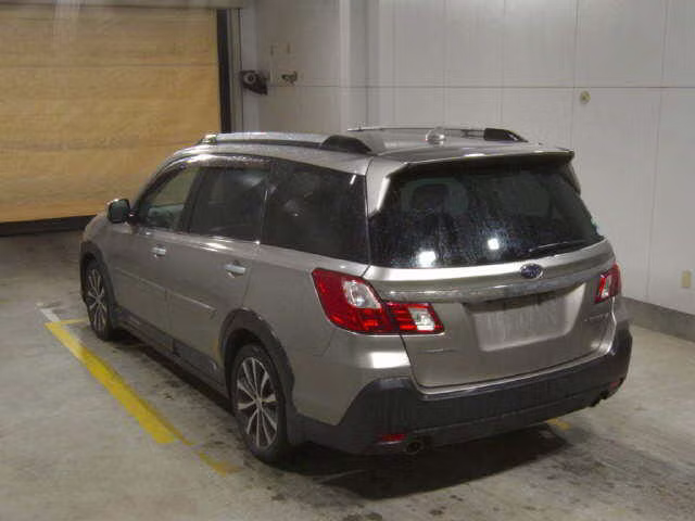 SUBARU EXIGA CROSSOVER 7