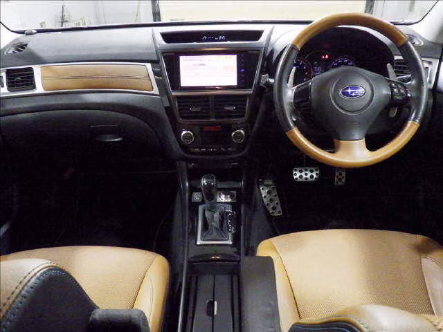 SUBARU EXIGA CROSSOVER 7