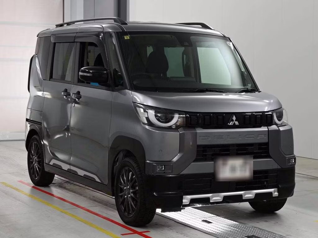 MITSUBISHI DELICA MINI
