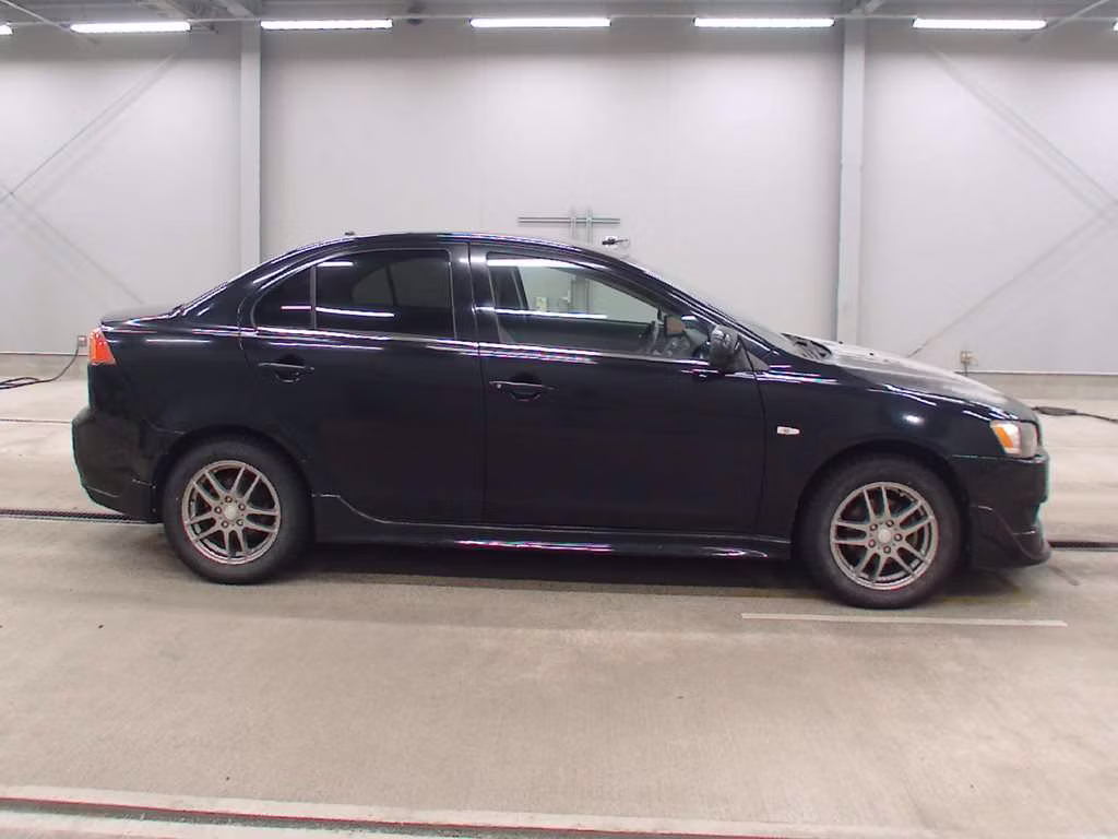 MITSUBISHI GALANT FORTIS