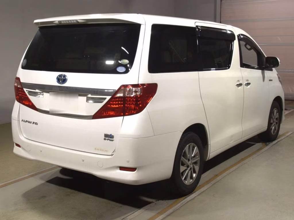 TOYOTA ALPHARD