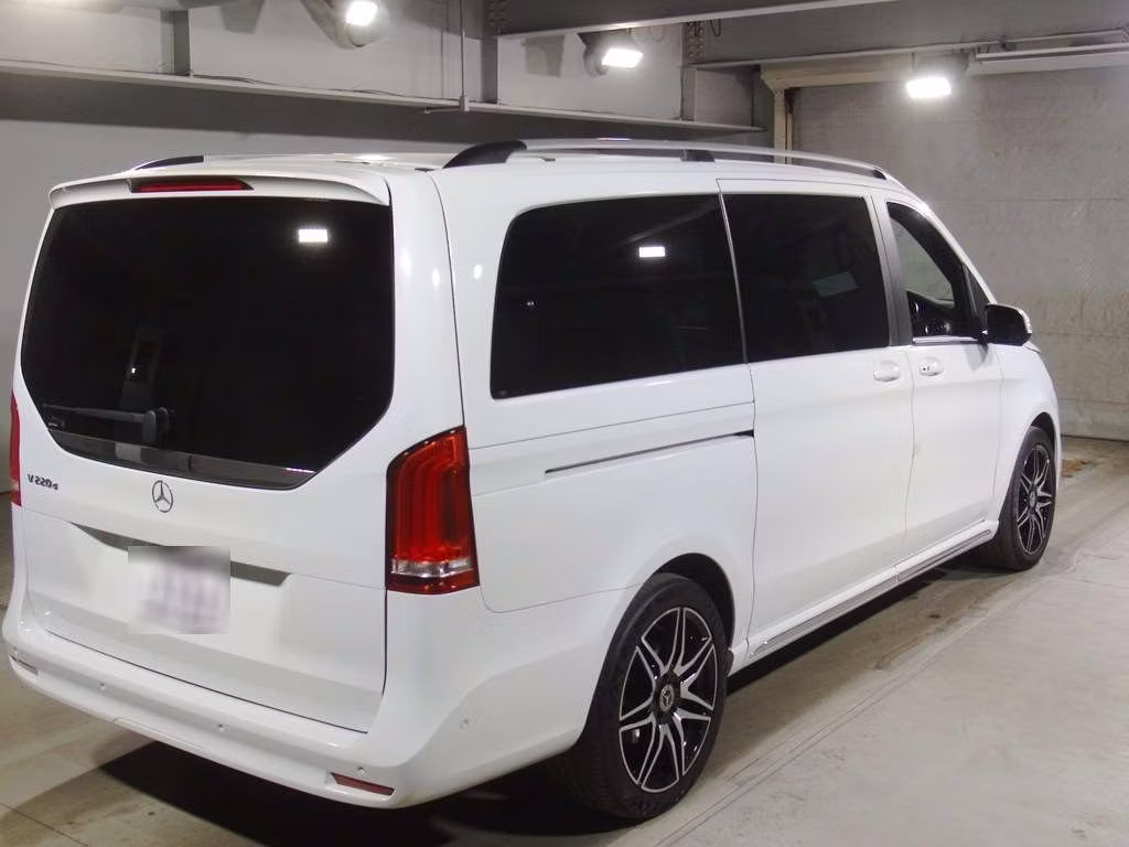 MERCEDES-BENZ V-CLASS