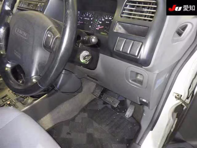 ISUZU BIGHORN