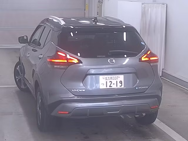 NISSAN KICKS
