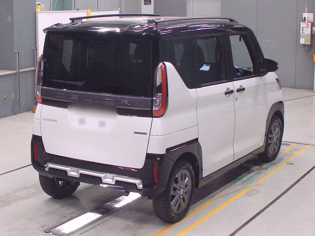 MITSUBISHI DELICA MINI