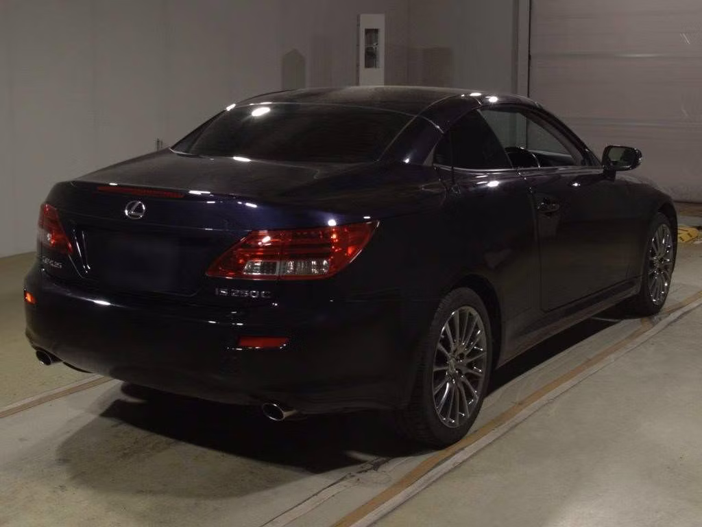 LEXUS IS250