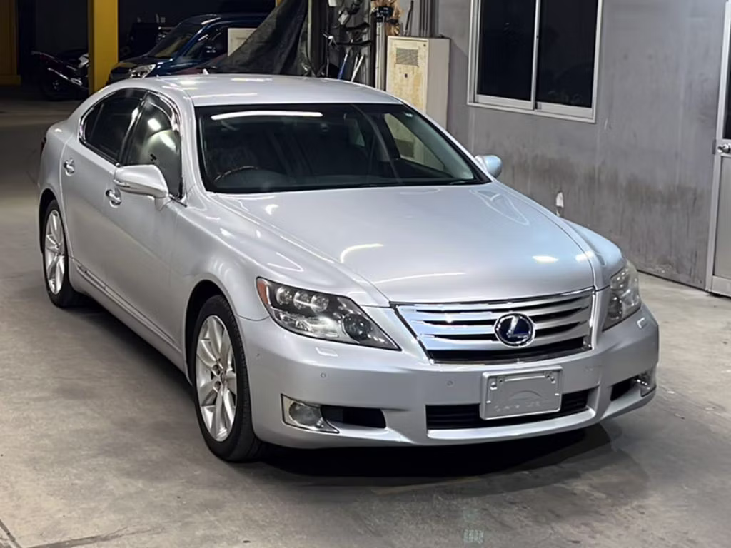 LEXUS LS600H