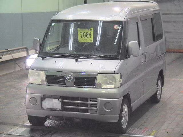 NISSAN CLIPPER
