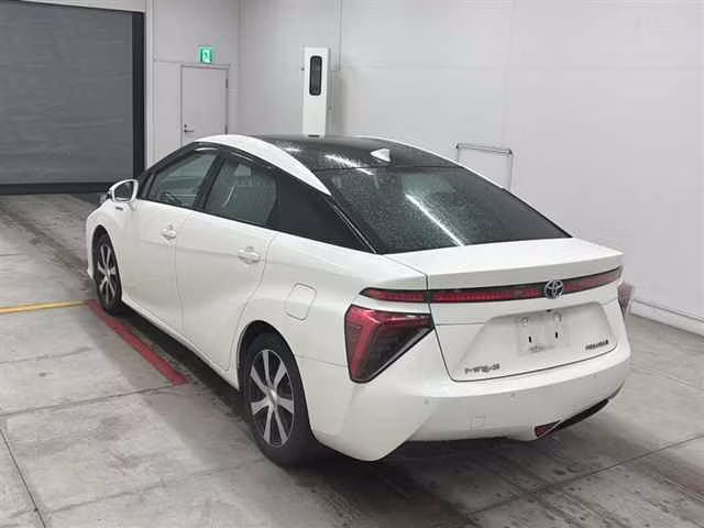 TOYOTA MIRAI