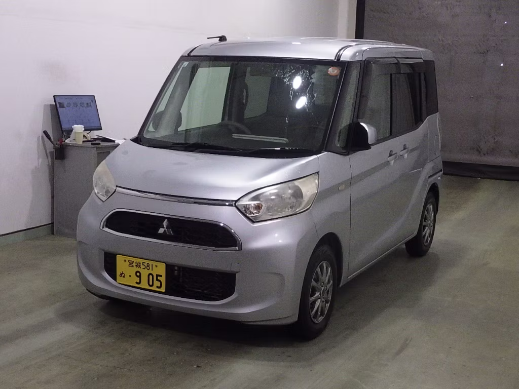 MITSUBISHI EK SPACE