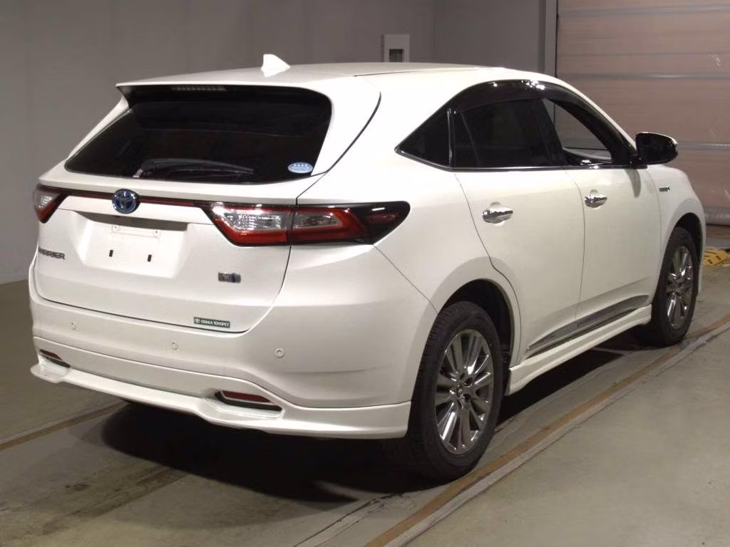 TOYOTA HARRIER