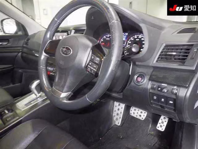 SUBARU LEGACY