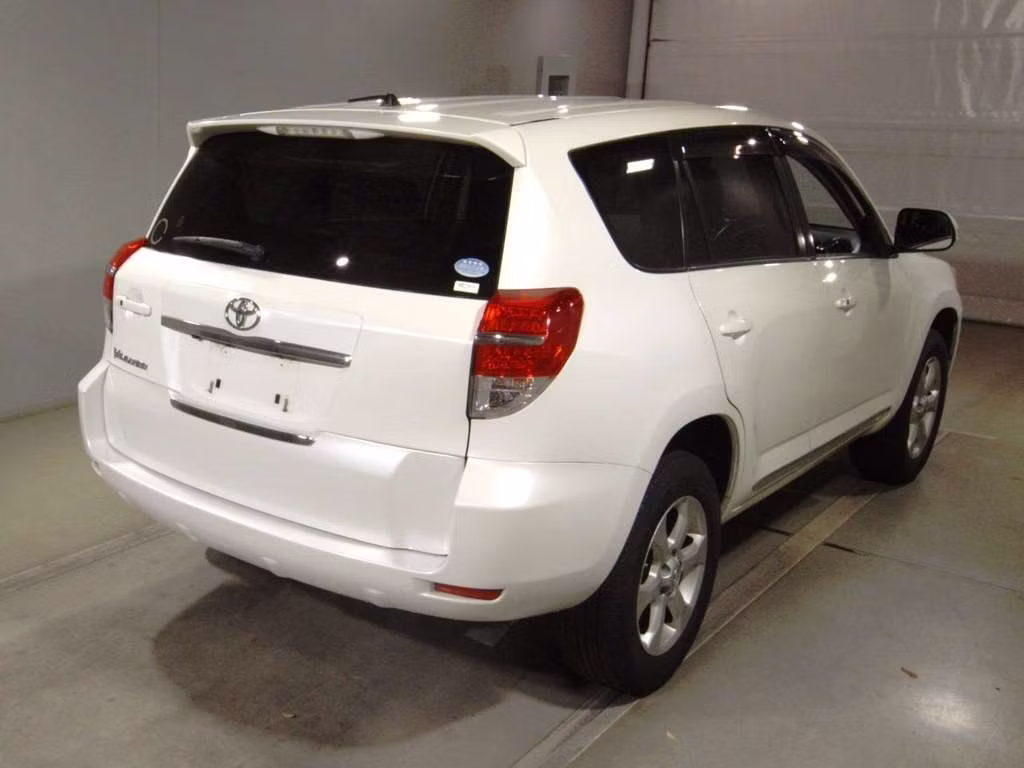 TOYOTA VANGUARD