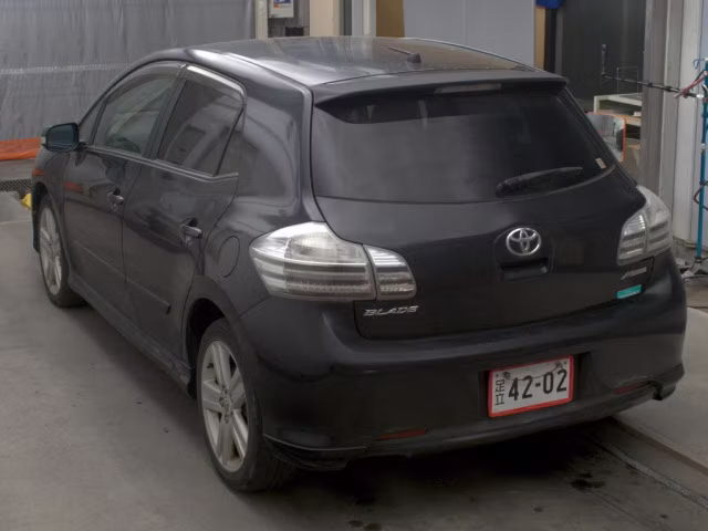 TOYOTA BLADE