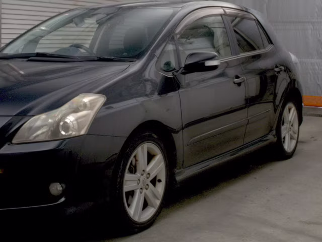 TOYOTA BLADE