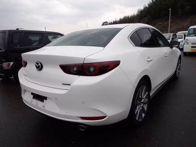 MAZDA MAZDA3