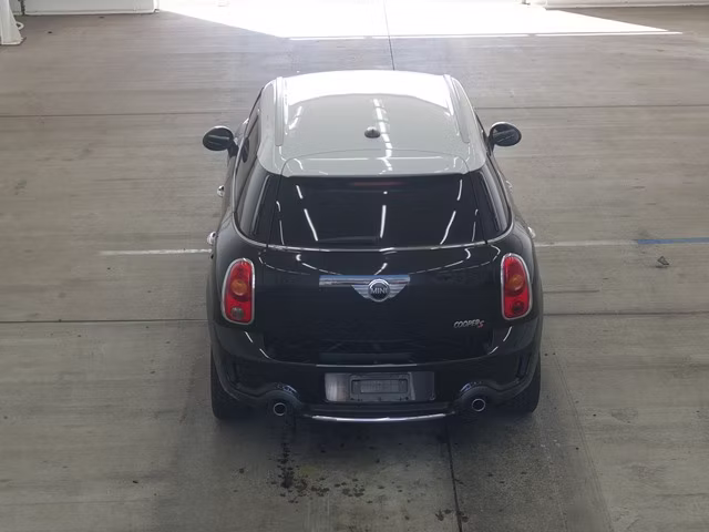 MINI CROSSOVER