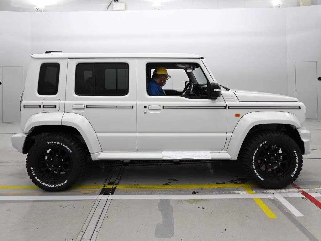 SUZUKI JIMNY