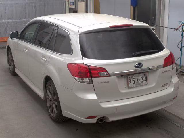 SUBARU LEGACY
