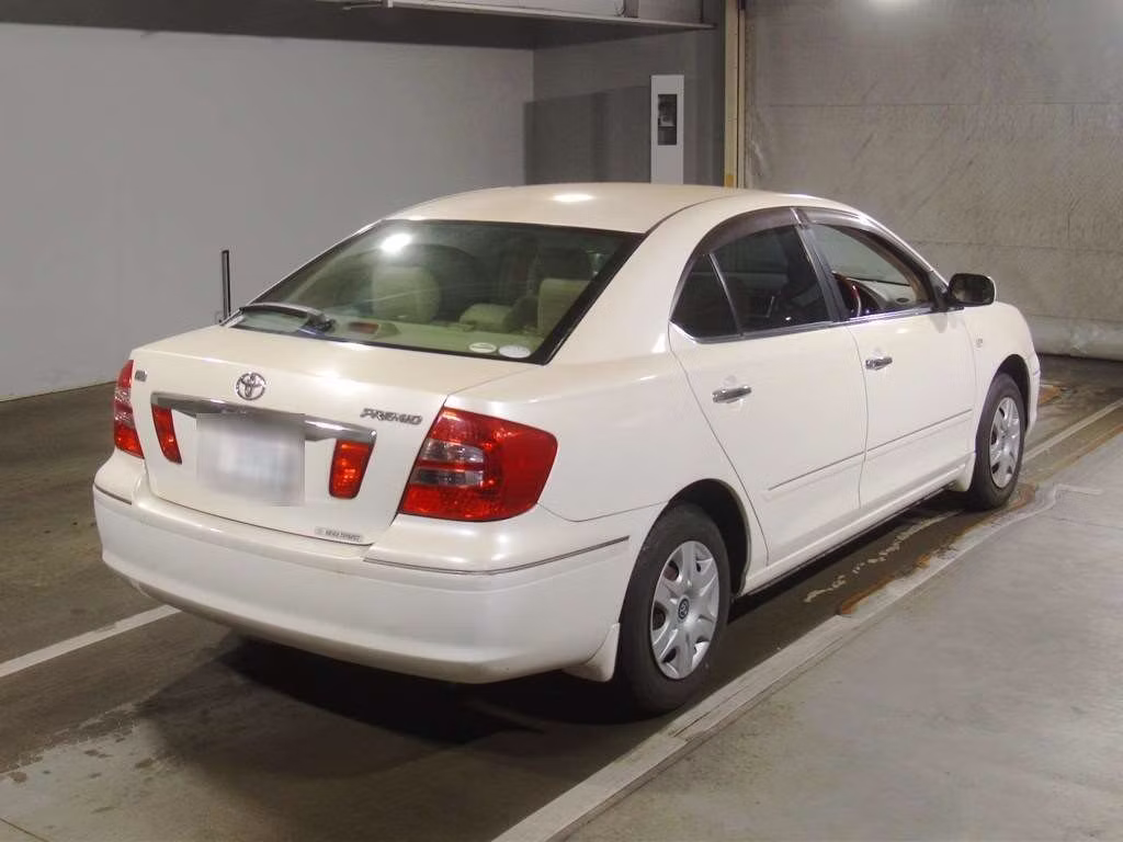 TOYOTA PREMIO