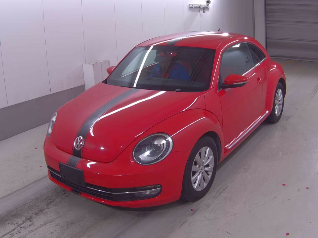 VOLKSWAGEN BEETLE
