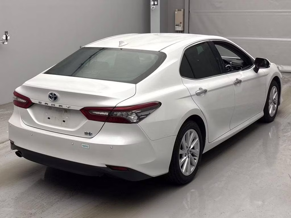 TOYOTA CAMRY