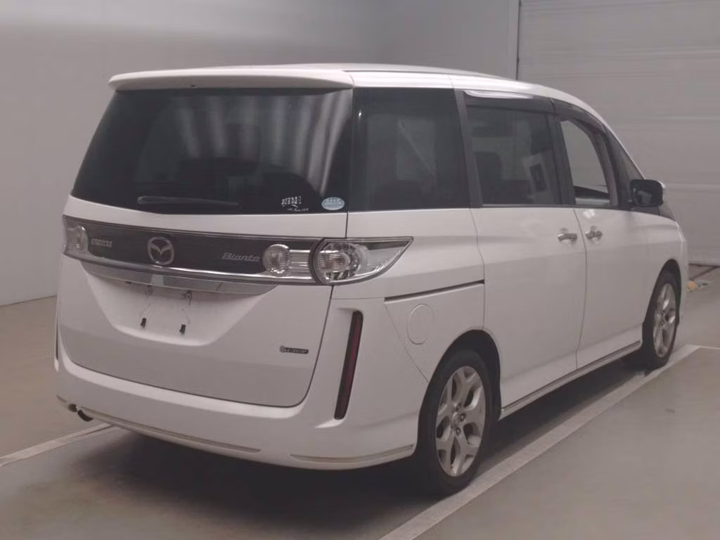 MAZDA BIANTE