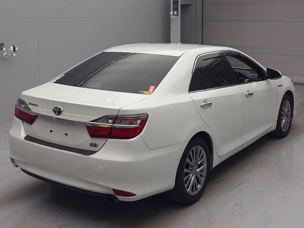 TOYOTA CAMRY