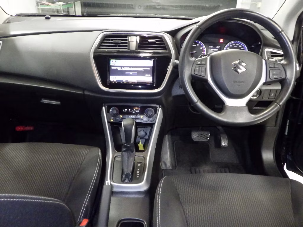 SUZUKI SX4