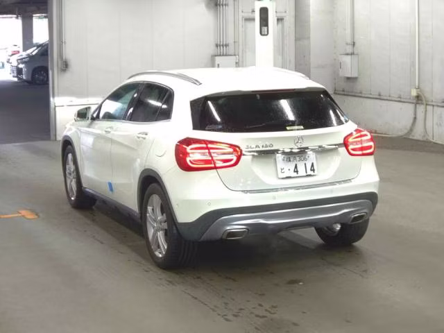 MERCEDES-BENZ GLA-CLASS
