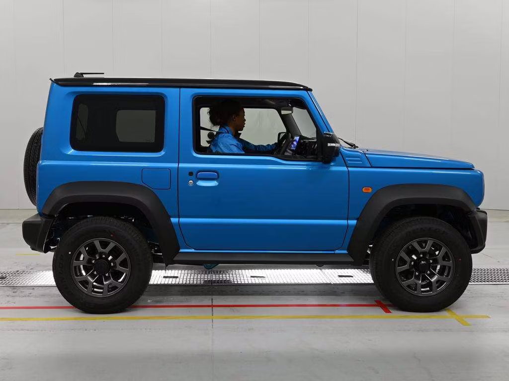 SUZUKI JIMNY SIERRA