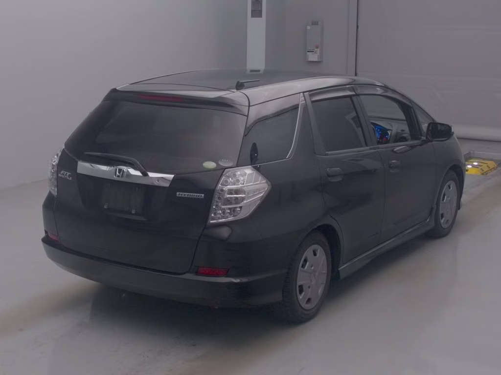 HONDA FIT SHUTTLE