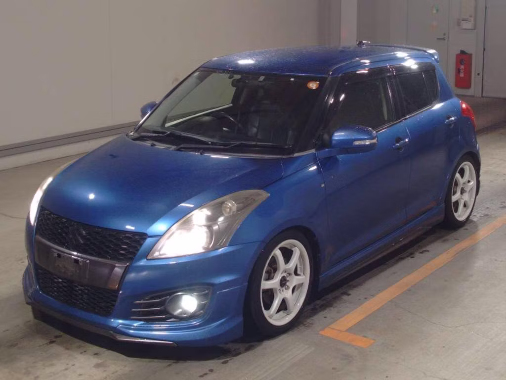 SUZUKI SWIFT