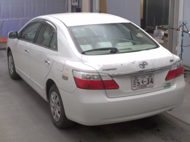 TOYOTA PREMIO