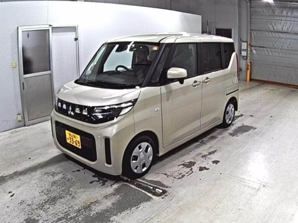 MITSUBISHI EK SPACE