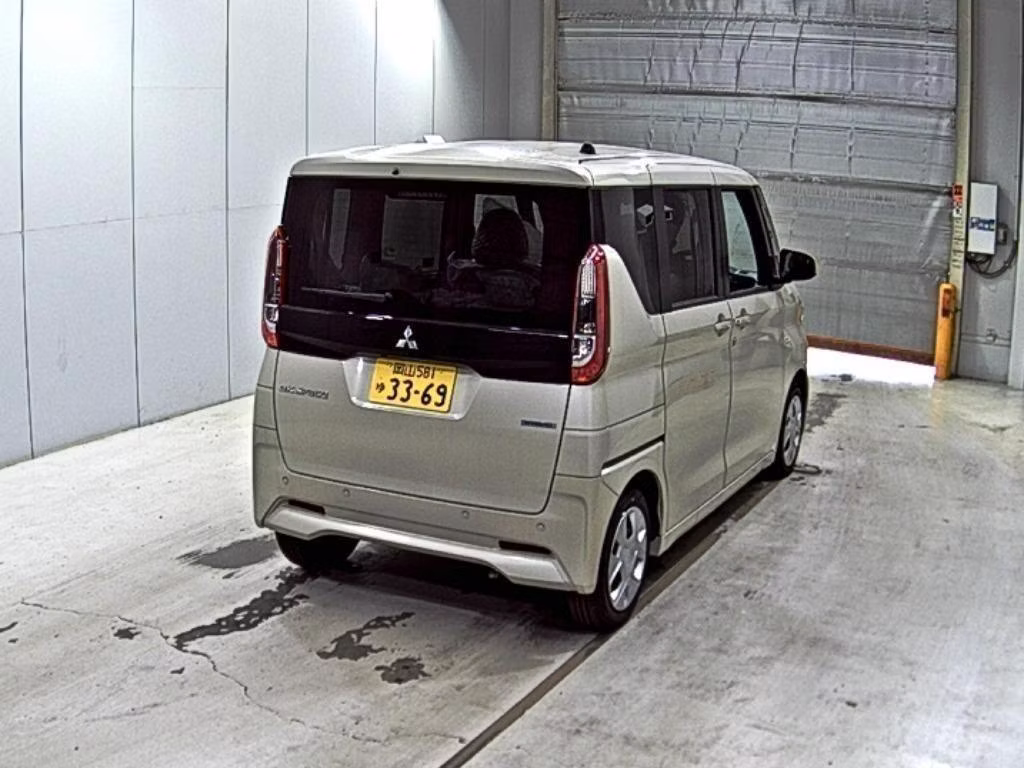 MITSUBISHI EK SPACE