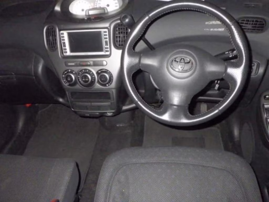 TOYOTA FUNCARGO