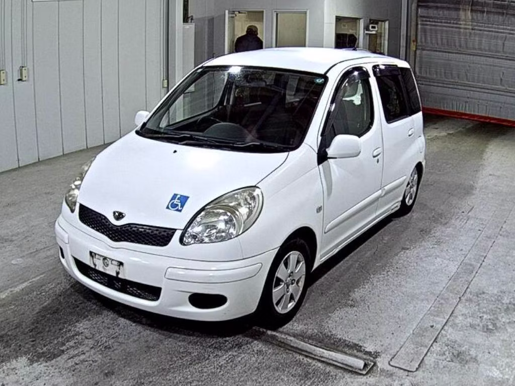 TOYOTA FUNCARGO