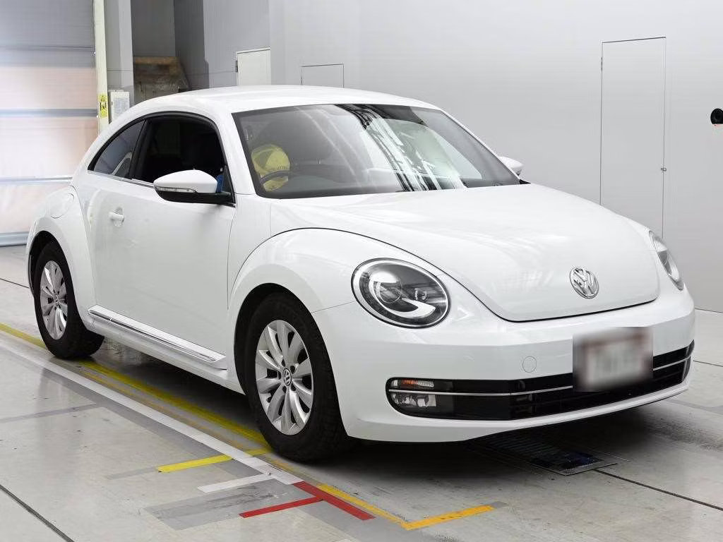 VOLKSWAGEN BEETLE