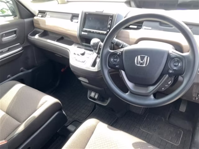 HONDA FREED+