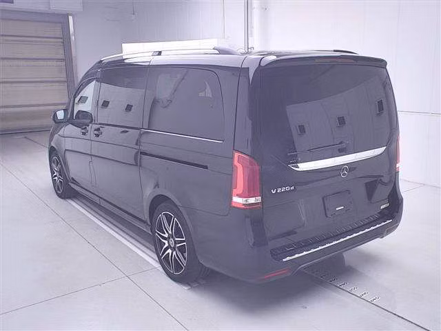 MERCEDES-BENZ V-CLASS