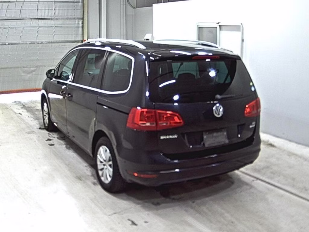 VOLKSWAGEN SHARAN