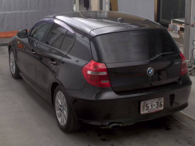 BMW 1-SERIES