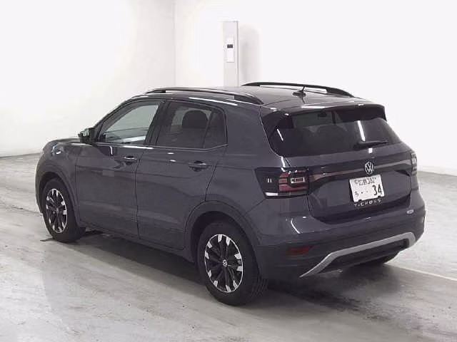 VOLKSWAGEN T-CROSS