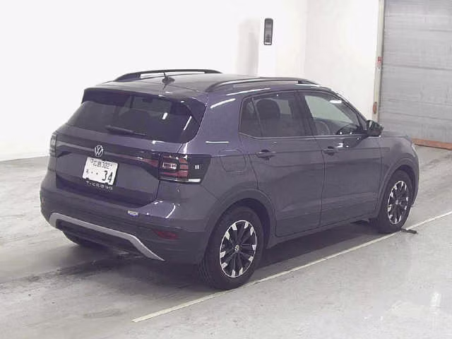 VOLKSWAGEN T-CROSS