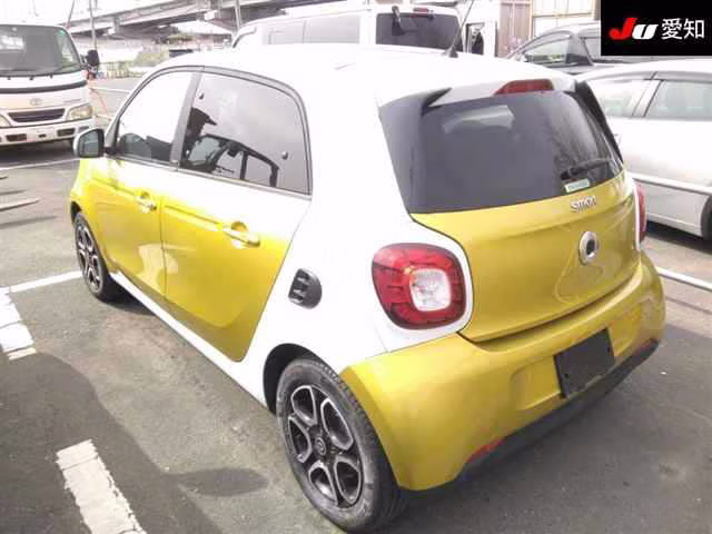 SMART FORFOUR